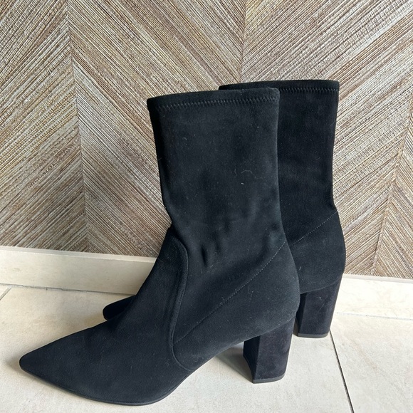 Stuart Weitzman 9 1/2 Size - Picture 8 of 8